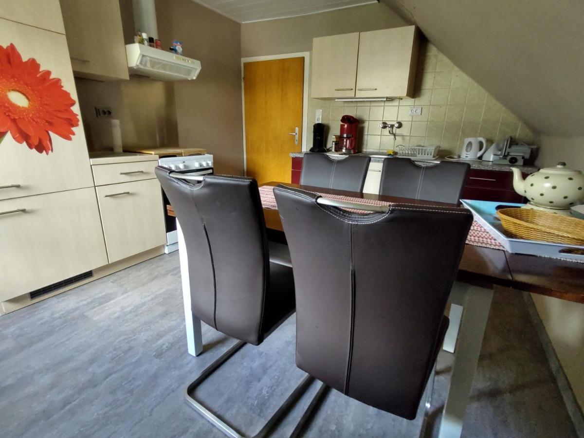 Die Ferienwohnung Lindenhof 첼 안 데어 모젤 외부 사진
